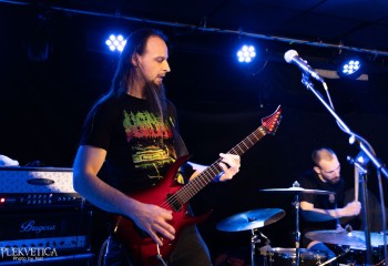 Glista - Photo by Natalie