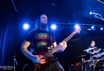 Glista - Photo by Natalie