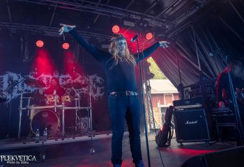 God Disease - Photo by Dänu