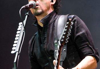 Gojira - Photo by Pat