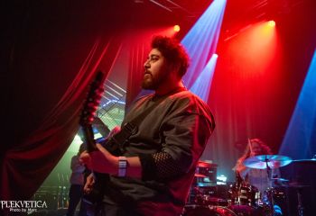 Gore - Photo by Marc