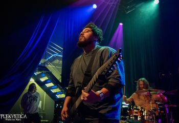 Gore - Photo by Marc