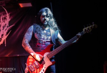 Goreshower - Photo by Natalie