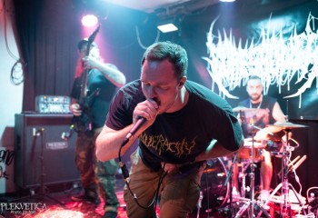 Goreshower - Photo by Natalie