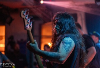 Goreshower - Photo by Natalie