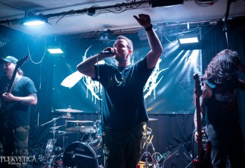 Goreshower - Photo by Natalie