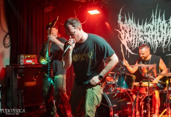 Goreshower - Photo by Natalie