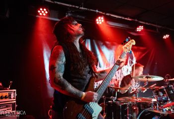 Goreshower - Photo by Natalie