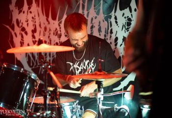 Goreshower - Photo by Natalie