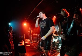 Goreshower - Photo by Natalie