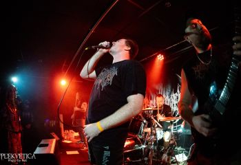 Goreshower - Photo by Natalie