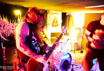 Goreshower - Photo by Natalie