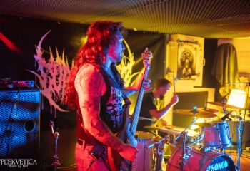 Goreshower - Photo by Natalie
