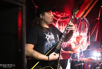 Goreshower - Photo by Natalie