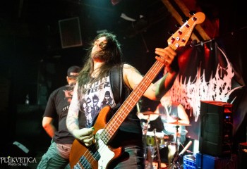 Goreshower - Photo by Natalie