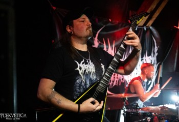 Goreshower - Photo by Natalie