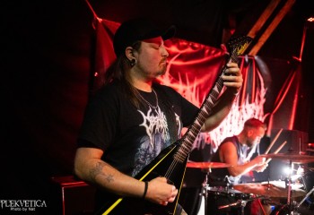 Goreshower - Photo by Natalie