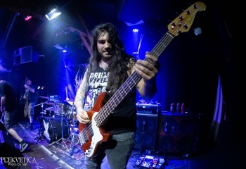 Goreshower - Photo by Natalie