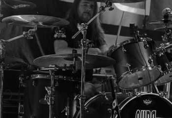 Gurd - Photo By Peti