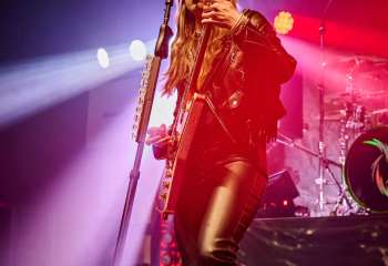 Halestorm - Photo By Peti