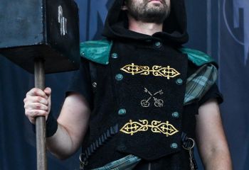 Hammer King - Photo by Pat