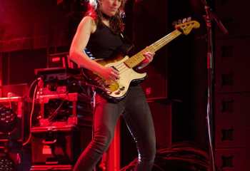 Hathors - Photo By Peti