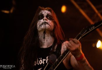 Helleruin - Photo by Natalie