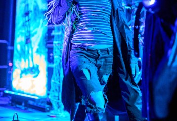 HOULE - Photo By Peti