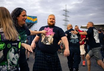 Coffin Feeder - Photo by Natalie