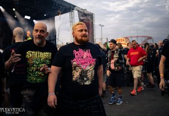 Coffin Feeder - Photo by Natalie