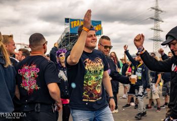 Slowly Rotten - Photo by Natalie