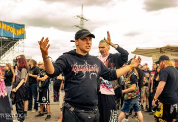 Slowly Rotten - Photo by Natalie