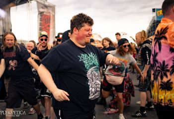 Embrace Your Punishment - Photo by Natalie