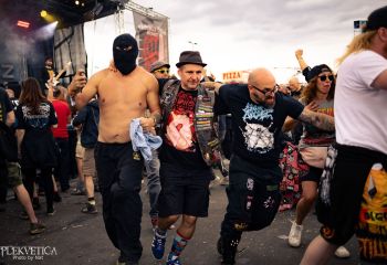 Embrace Your Punishment - Photo by Natalie