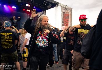 Embrace Your Punishment - Photo by Natalie