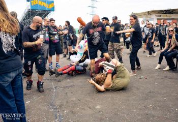 Putrid Offal - Photo by Natalie