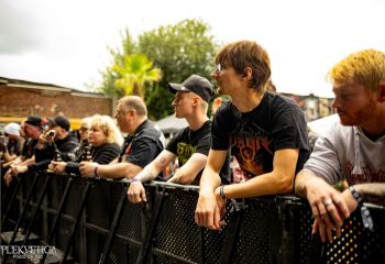 Warside - Photo by Natalie