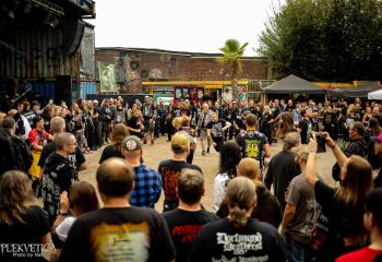Warside - Photo by Natalie