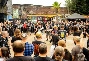 Warside - Photo by Natalie