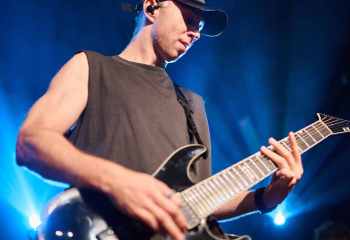 In Hearts Wake - Photo By Peti