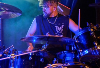 In Hearts Wake - Photo By Peti