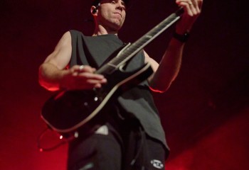 In Hearts Wake - Photo By Peti