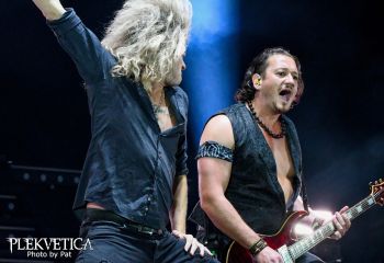 Kissin' Dynamite - Photo by Pat