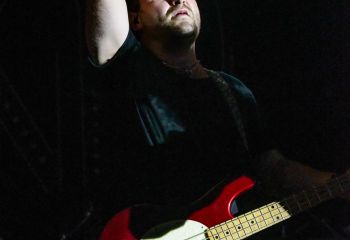 Kissin' Dynamite - Photo by Pat