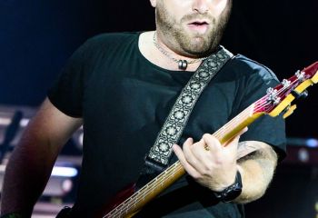 Kissin' Dynamite - Photo by Pat