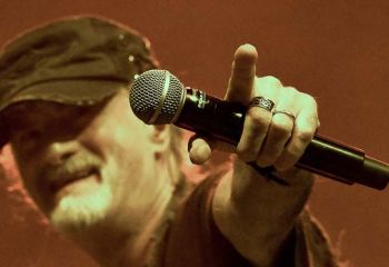 Krokus - Photo by Pat