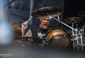 Lähiöbotox - Photo by Dänu