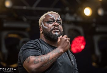 Lähiöbotox - Photo by Dänu