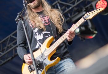 Lähiöbotox - Photo by Dänu