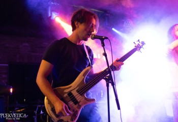 Lyssa - Photo by Natalie